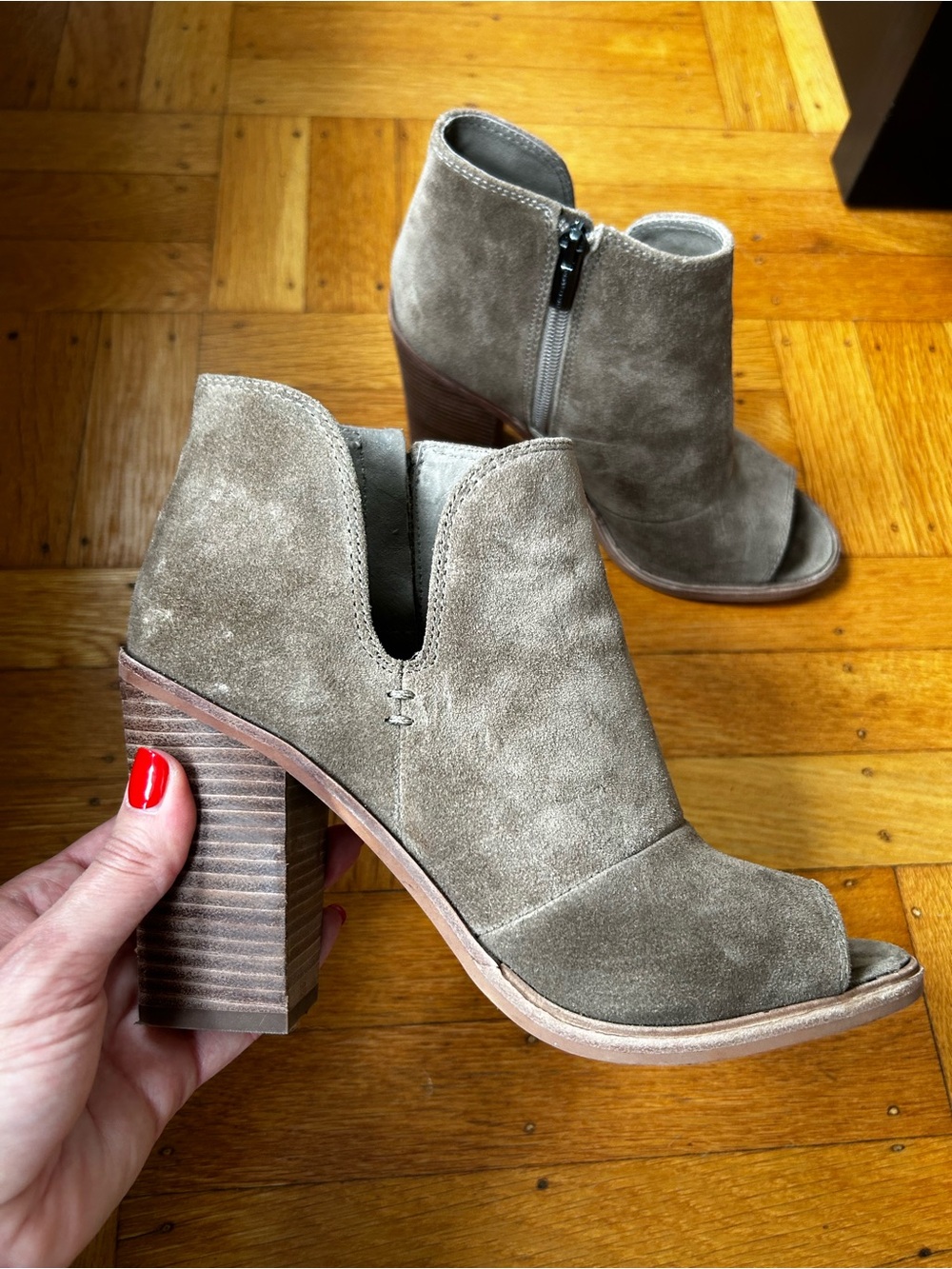 Vince Camuto Open-Toe Suede Ankle Bootie in Forest Green